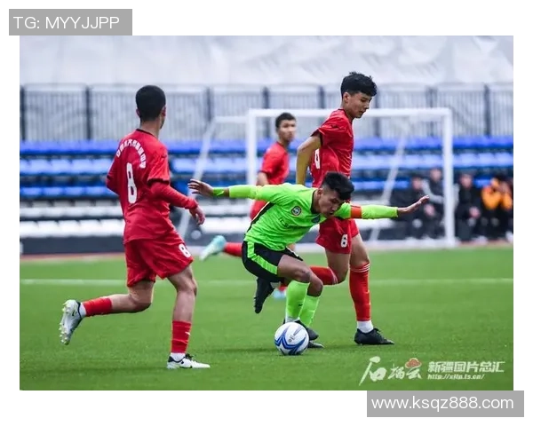 少年足球梦想在绿茵场上绽放青春活力的精彩瞬间